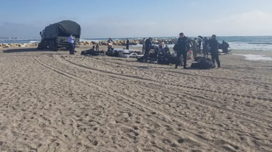 Un adolescent a dispărut în mare la Constanța. Căutări disperate