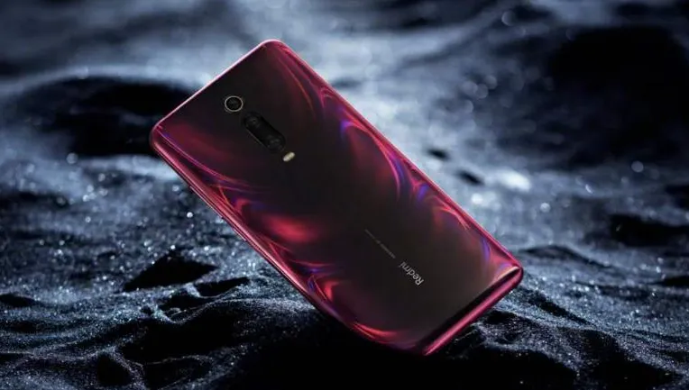 Telefonul chinezilor care te face să nu mai dai bani mulți pe modele scumpe