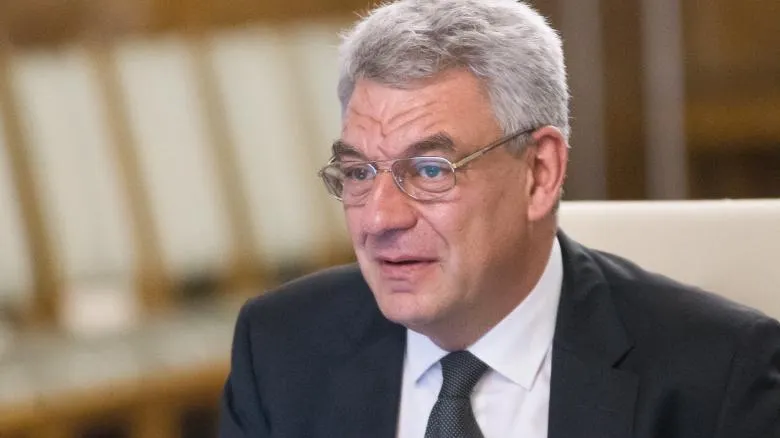 Când a fost salvat, de fapt, Tăriceanu? Un fost premier știe răspunsul!