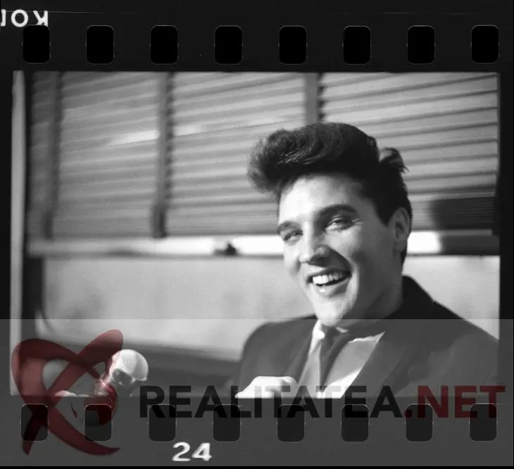 Imagini nemaivăzute cu Elvis Presley, ASCUNSE aproape 60 de ani, făcute publice acum
