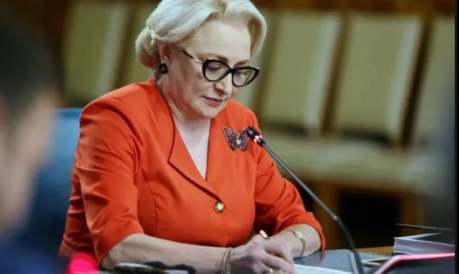 Dăncilă: "Dacă șeful CNAS nu își dă demisia până marți, îl demit eu"