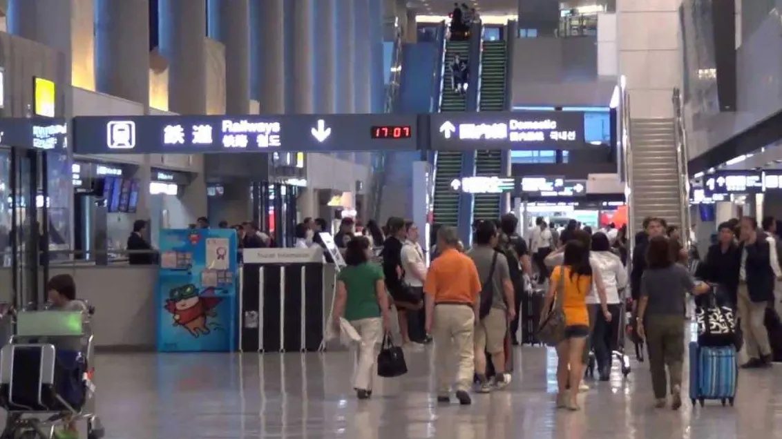 Sancțiune de 50.000 lei în cazul copiilor blocați pe aeroportul din Tokyo