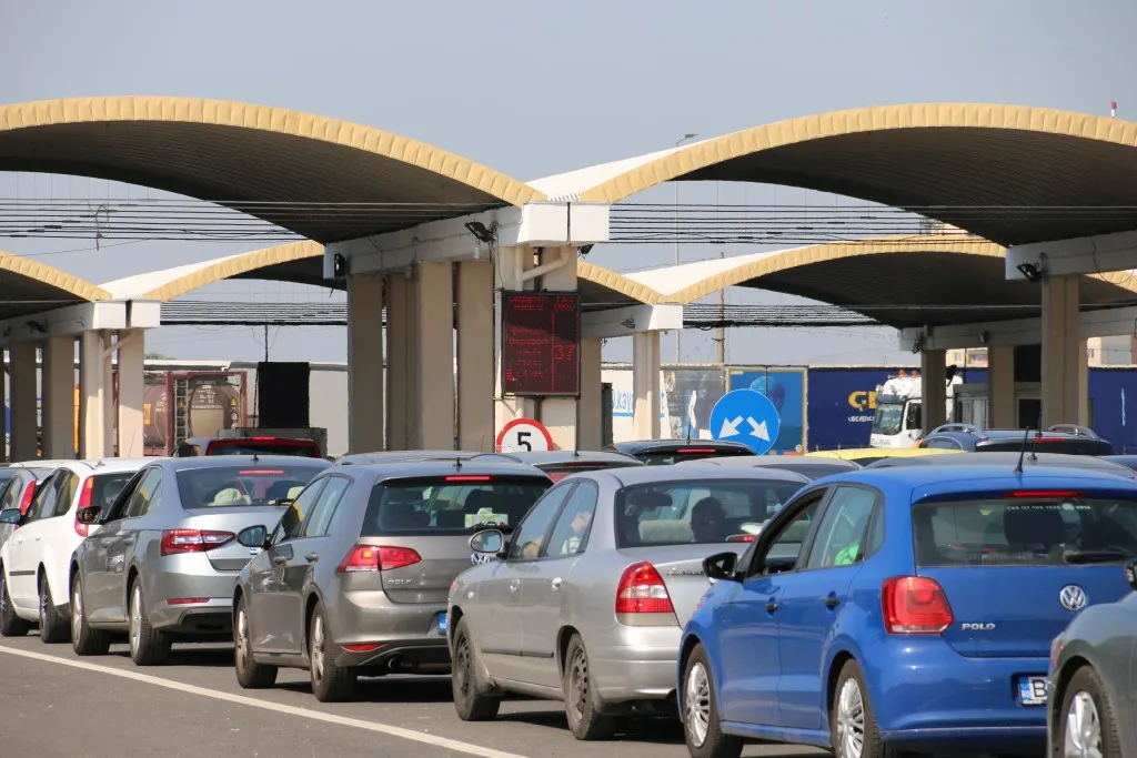 Valori de trafic de patru ori mai mari față de sezonul estival trecut, prin Vama Giurgiu