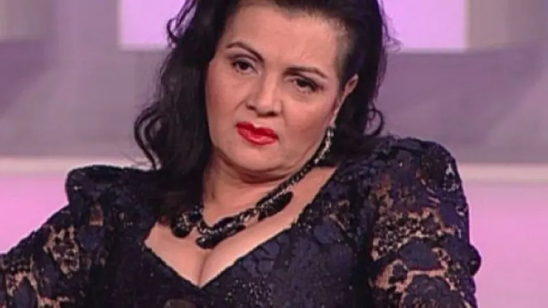 Catanga, regina muzicii lăutăreşti, internată în stare gravă şi operată