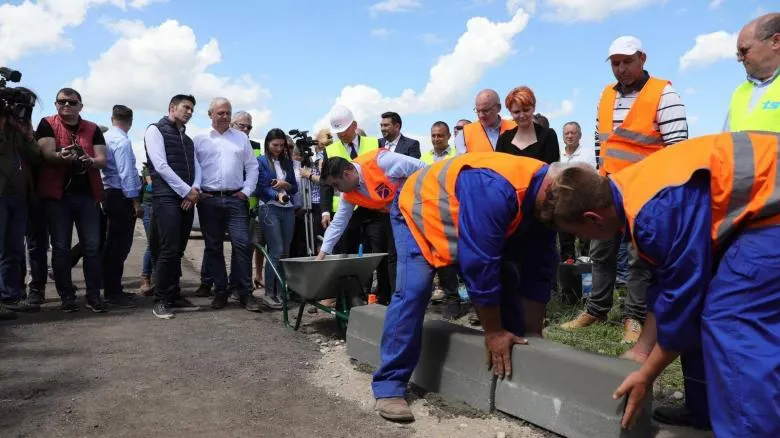Olguța Vasilescu, o nouă scuză pentru drumul expres Craiova-Pitești