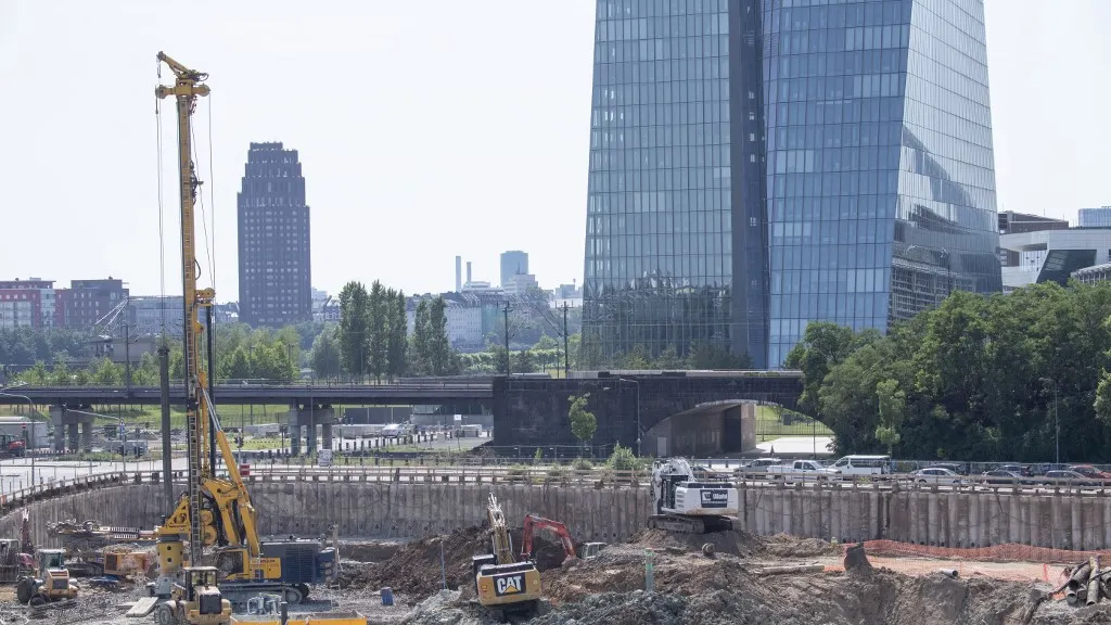 Mii de oameni evacuați la Frankfurt, după descoperirea unei bombe din Al Doilea Război Mondial