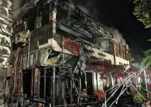 Incendiu uriaș, în această dimineață, la un restaurant din Galați(Video)