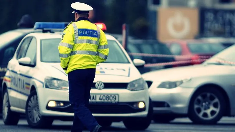 Câți șoferi au fost prinși de Poliția Rutieră făcând transport ilegal de persoane 