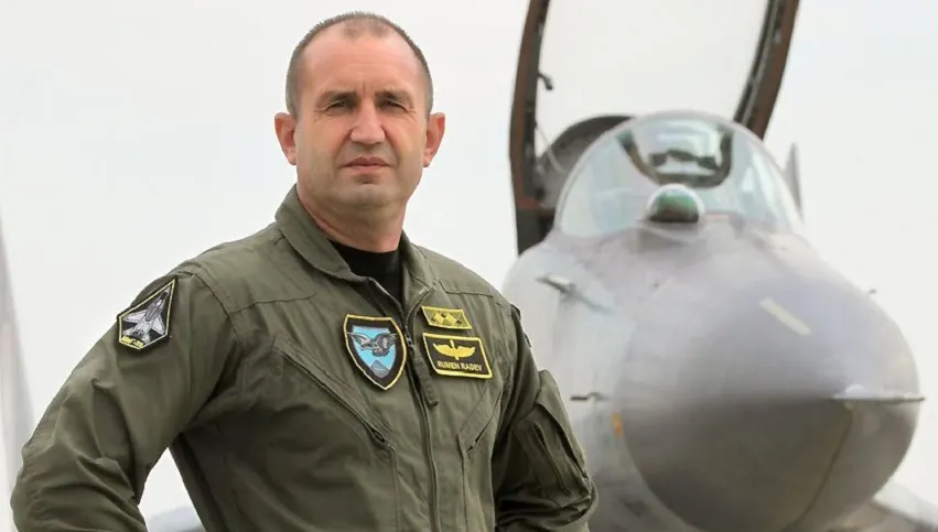 Președintele Bulgariei, lovitură pentru americani! Nu mai cumpără avioane F16