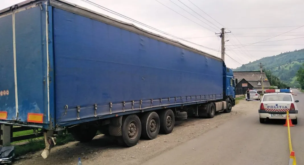 Cum s-a întâmplat accidentul în care 4 tineri și-au pierdut viața + imagini cu maşina distrusă
