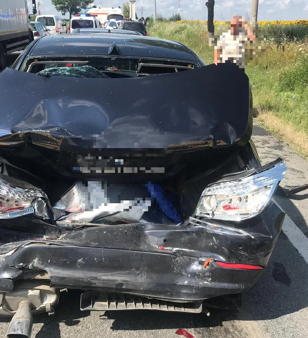 Accident GRAV, în Olt. Două persoane la spital
