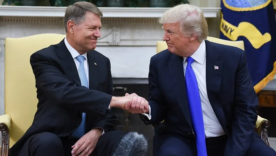 Klaus Iohannis, primit de Trump la Casa Albă pe 20 august. Ce "arde" pe masa discuțiilor