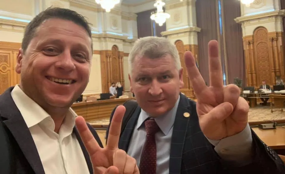 Proiect PNL: Condamnații definitiv pentru fapte de corupție, fără “pensii speciale”
