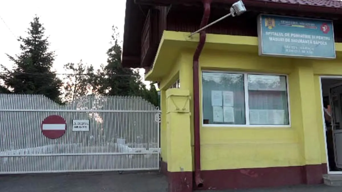 Criminalul de la Psihiatrie nu a putut fi audiat, pentru că a intrat din nou în sevraj