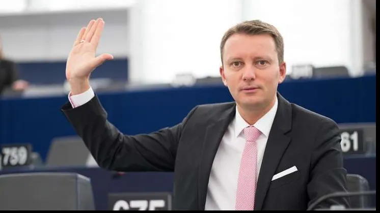 Desemnarea comisarului european ar putea avea loc astăzi