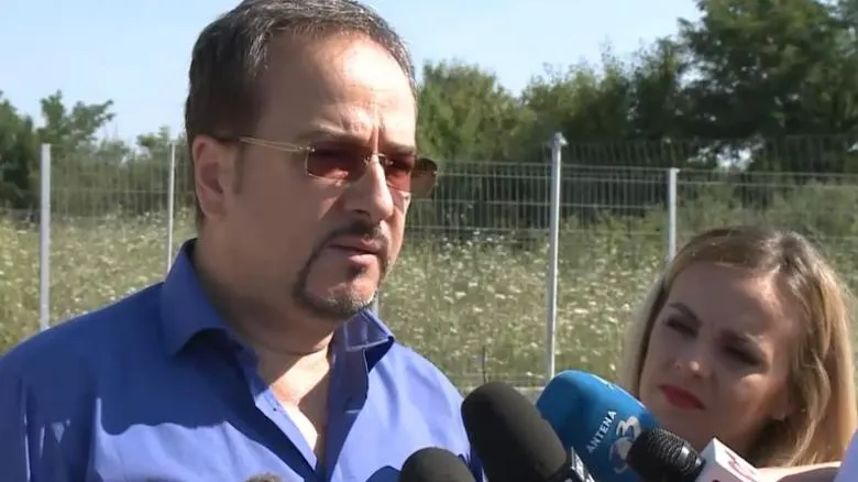 Procurorii DIICOT, sesizare la Baroul Bucureşti după ce Tonel Pop și-a făcut o poză în casa groazei