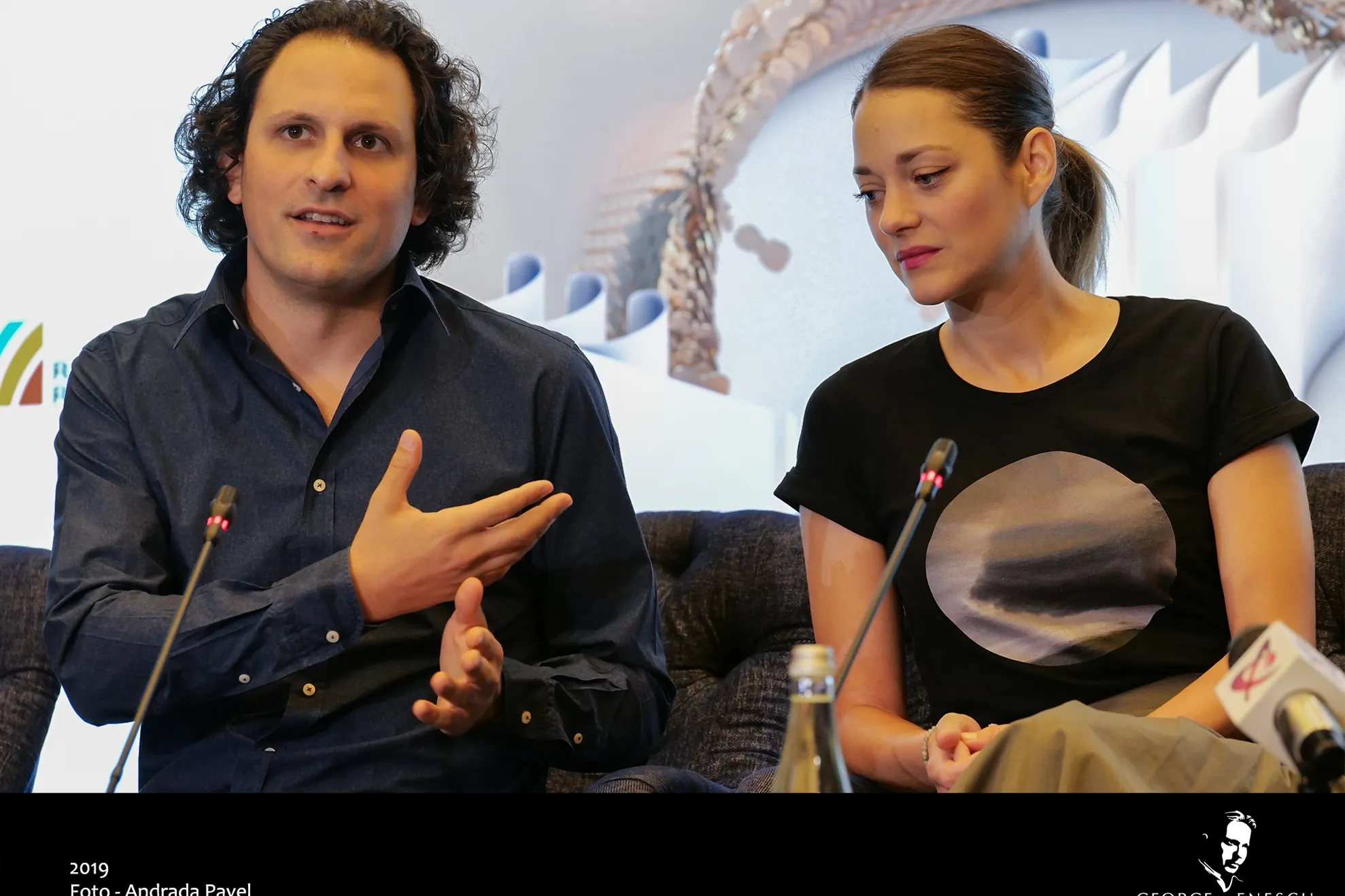 Marion Cotillard joacă la Ateneul Român