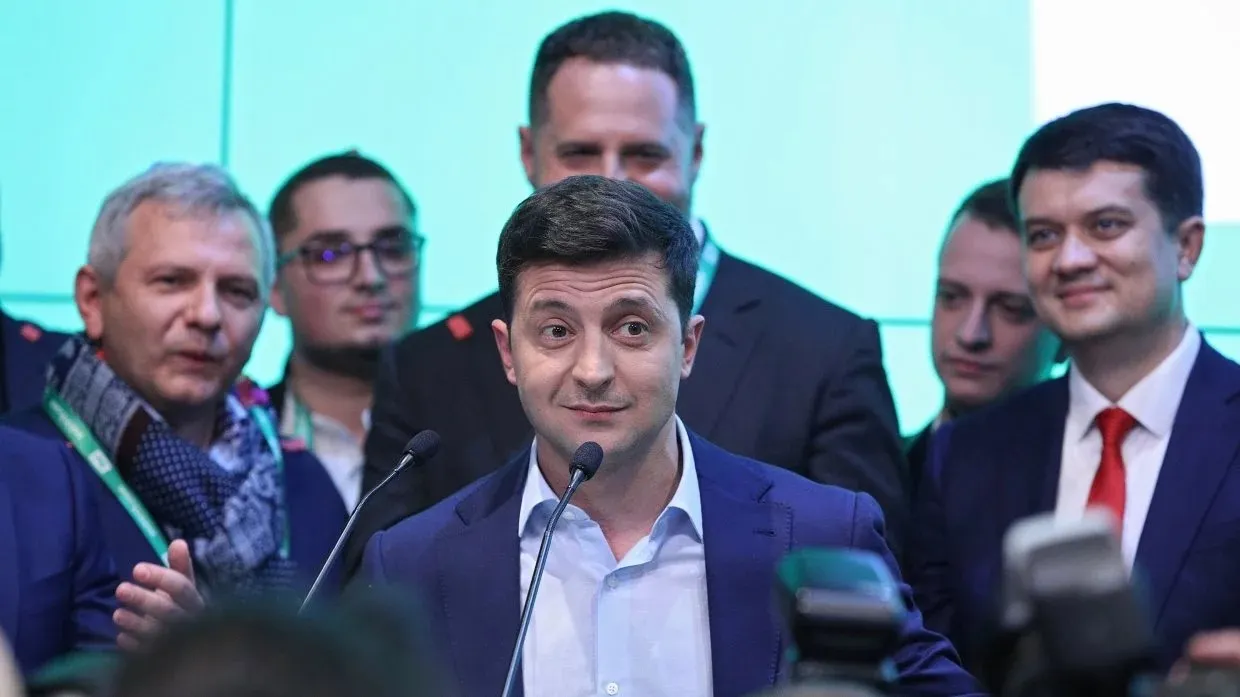 Parlamentarii ucraineni au votat pentru eliminarea imunității - o reformă a președintelui Zelenski