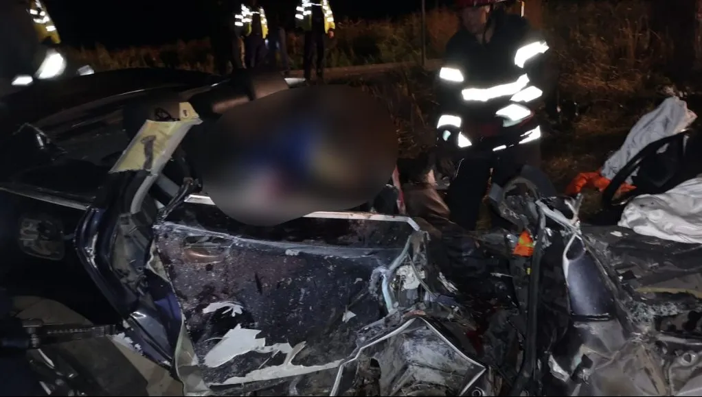 Tragedie în Neamț. Doi tineri au murit pe loc, alți trei au ajuns la spital