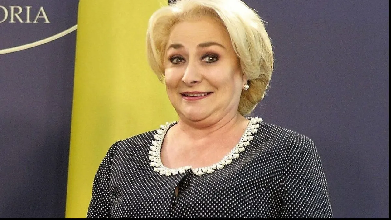 Dăncilă montează bannere ilegal și la ea acasă