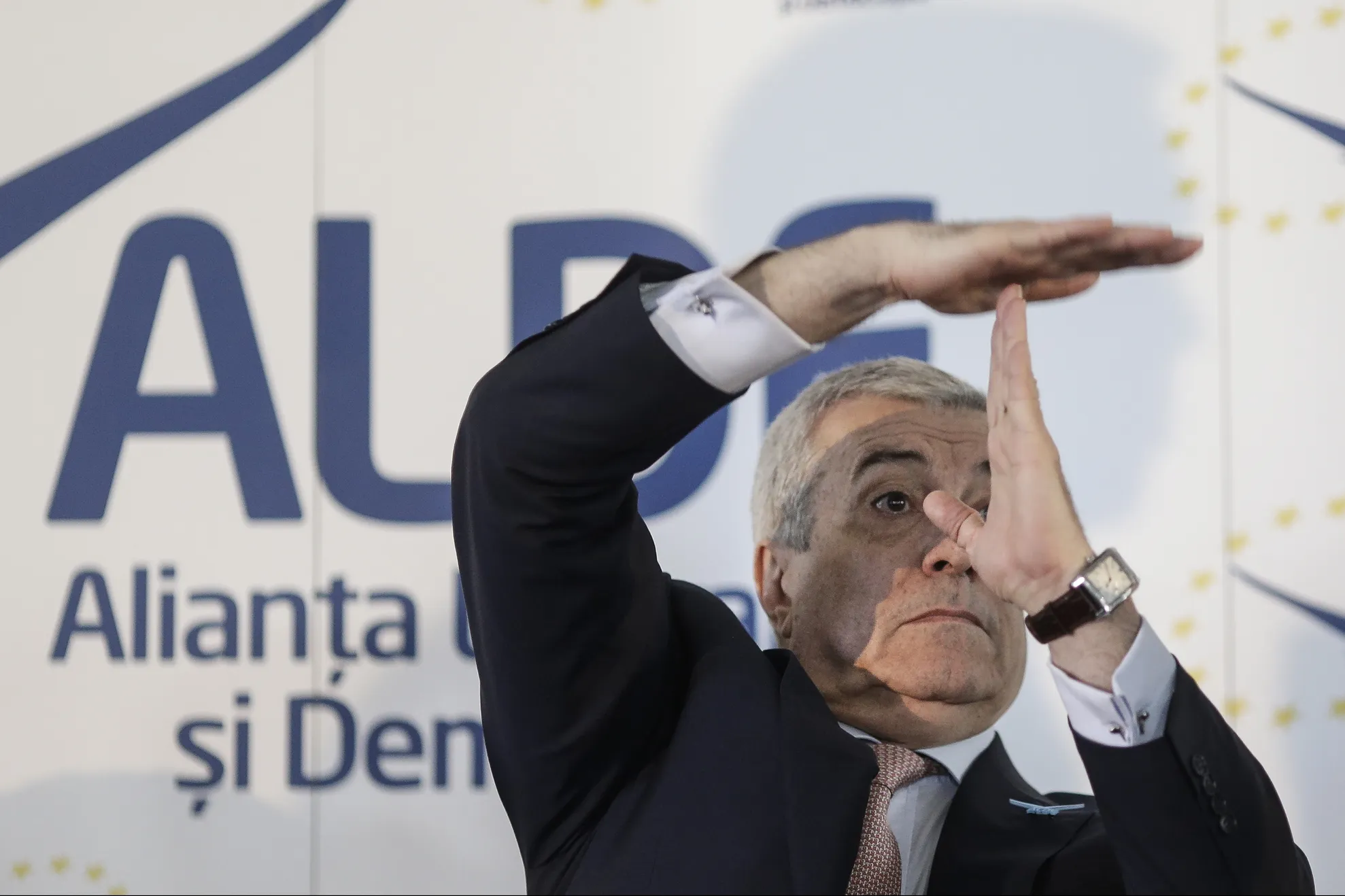 Tomac, PMP: "Tăriceanu a fost "cârpa politică" a lui Dragnea, acum îl umilește și Dăncilă”