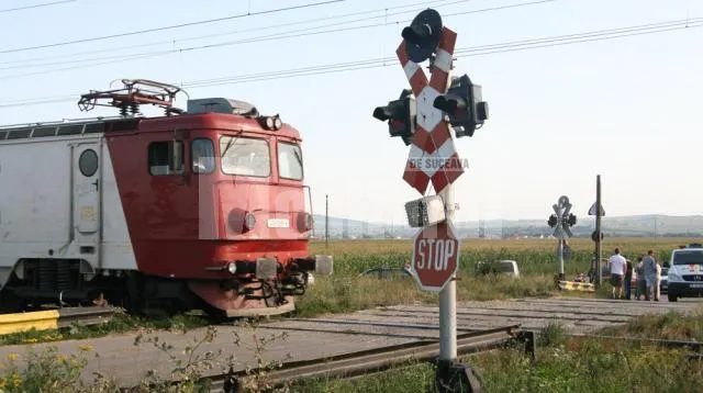Accident feroviar în stația Crivina. Un bărbat s-a arucat în fața trenului