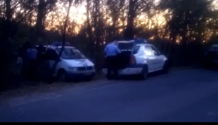 Polițiștii au oprit o mașină. Au deschis-o și au avut un șoc! Ce era acolo
