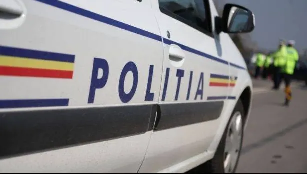 Nebunie în Constanța! Un şofer a lovit cu mașina șapte autoturisme și doi pietoni, apoi a fugit
