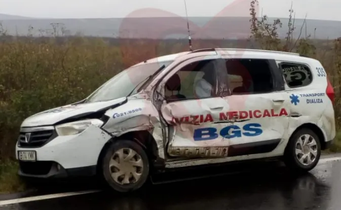 Tragedie,la Vaslui: un TIR a lovit o ambulanță și a părăsit locul accidentului.Unde au găsit șoferul