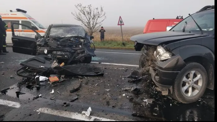 Accident cu patru victime pe „drumul morții”: E85 Unul dintre răniți se zbate între viață și moarte
