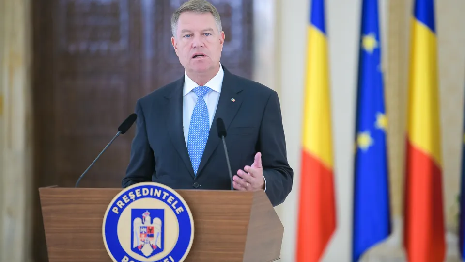 Iohannis: E ziua campionilor cu ștampila de vot în mână