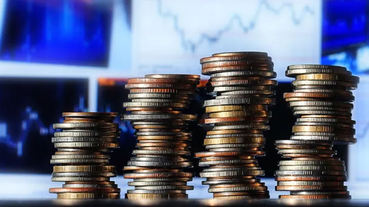 Guvernul Orban anunță apocalipsa economiei, BERD vede luminița de la capătul tunelului