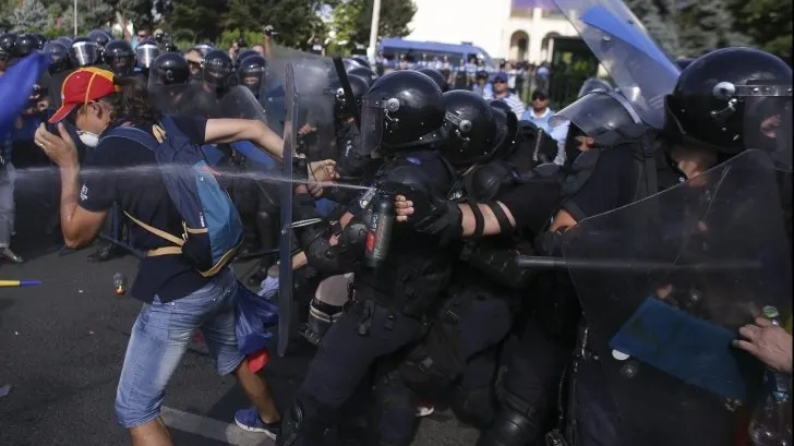 Desecretizarea dosarului 10 august. Ora 11:00 - Declarații de presă la MAI