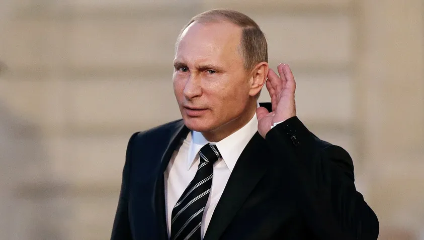 Putin vrea să înlocuiască Wikipedia cu o enciclopedie rusească "credibilă"