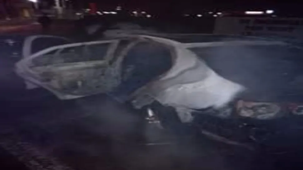 Autoturism în flăcări pe Autostrada A1