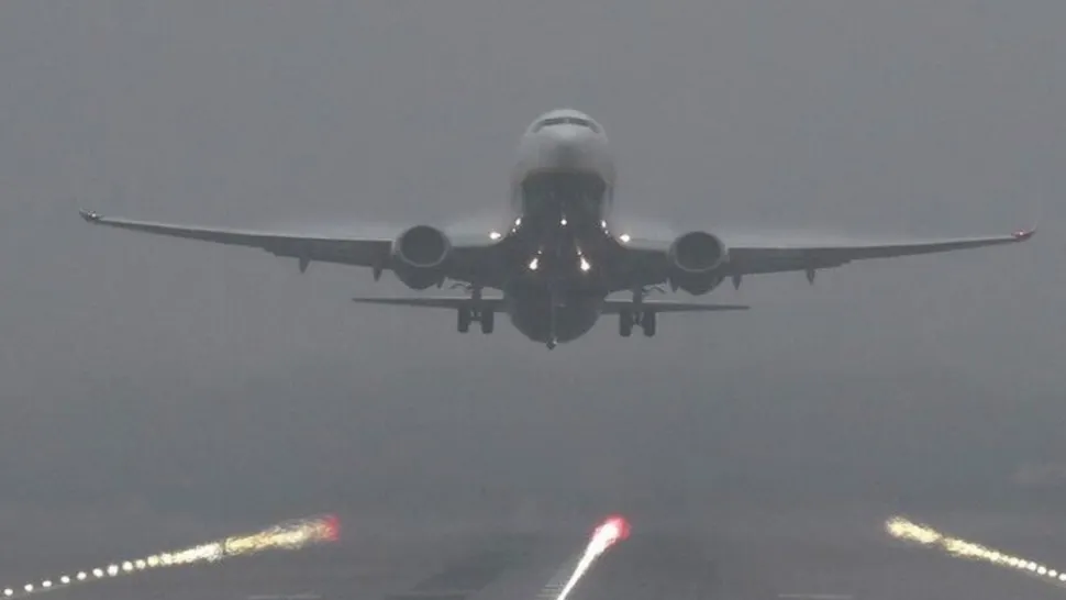 Incident la aeroportul din Cluj: avion cu sute de pasageri, ținut în aer din cauza unui controlor de trafic care a ațipit în post