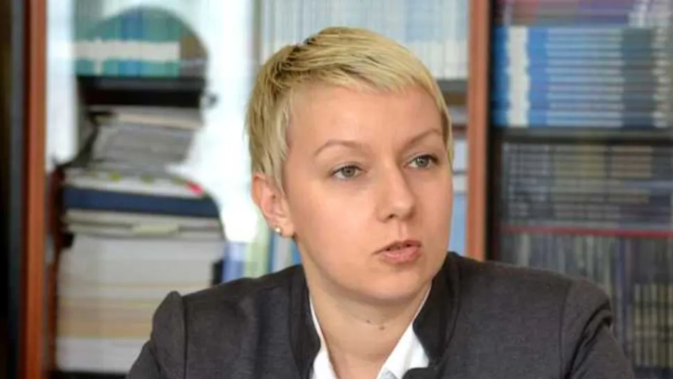 Dana Girbovan