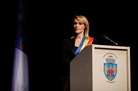 Firea vrea să modifice Codul Rutier! Ce vrea să facă edilul-șef cu autobuzele?