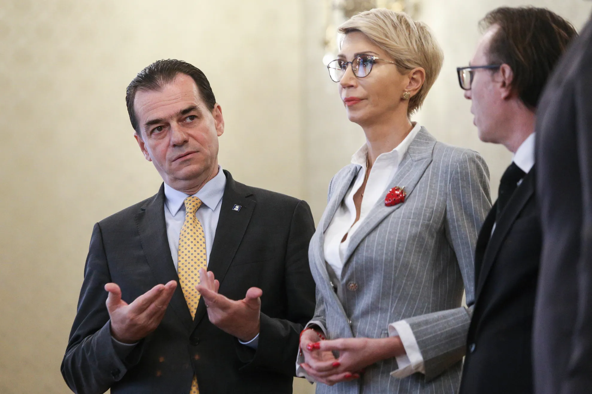Deputații au decis: Guvernul nu mai poate emite ordonanțe în vacanța parlamentară!