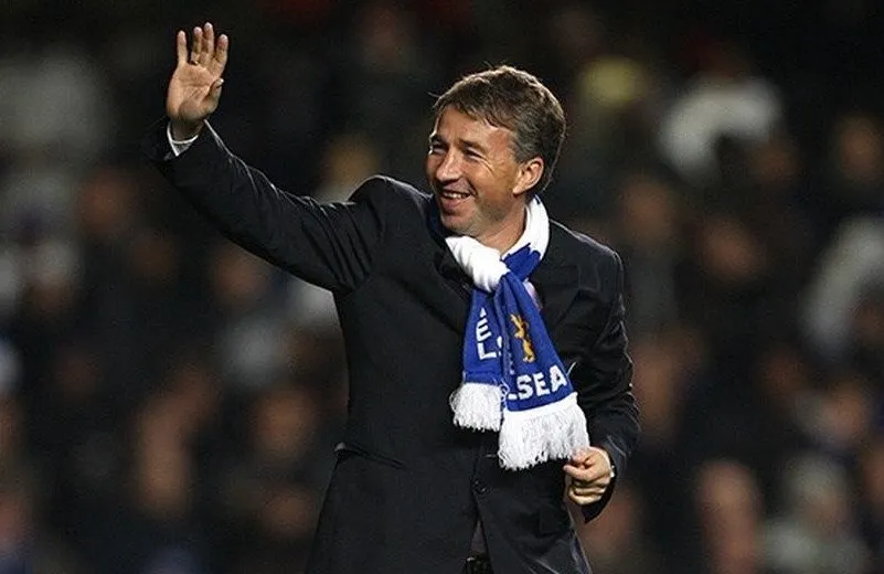 „Mi-aș dori să-l văd în Anglia! Îl iubesc!” O legendă e la picioarele lui Petrescu