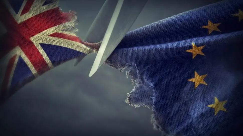 Ce se întâmplă cu cei peste 400.000 de români din Marea Britanie după Brexit