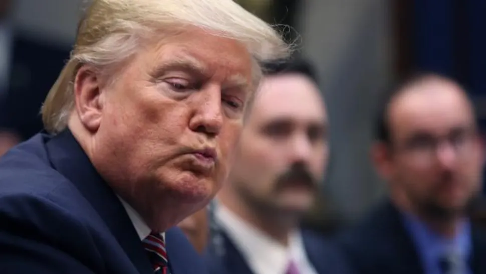 Începe procesul istoric de destituire a lui Donald Trump 