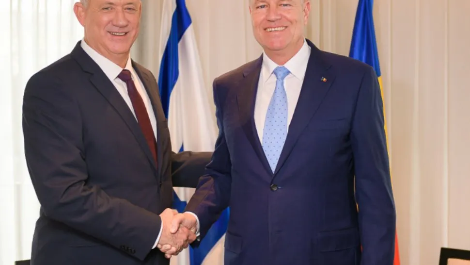 Klaus Iohannis, la Ierusalim: Ce a discutat cu liderul Alianței „Albastru și Alb” din Israel, Benjamin Gantz
