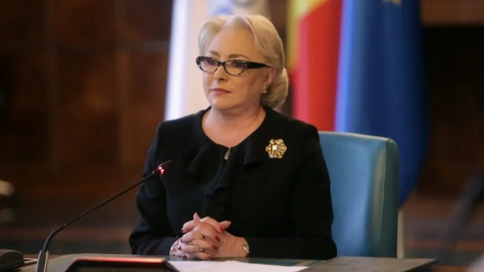 Anul politic 2019, plin de mistere. Cristoiu: Răsturnarea Guvernului PSD nu e doar un subiect controversat, e chiar enigmatic