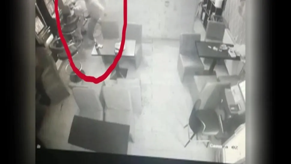 VIDEO : Victima unei TÂLHĂRII trimisă acasă de polițiștii din Alba Iulia după ce a identificat SUSPECTUL