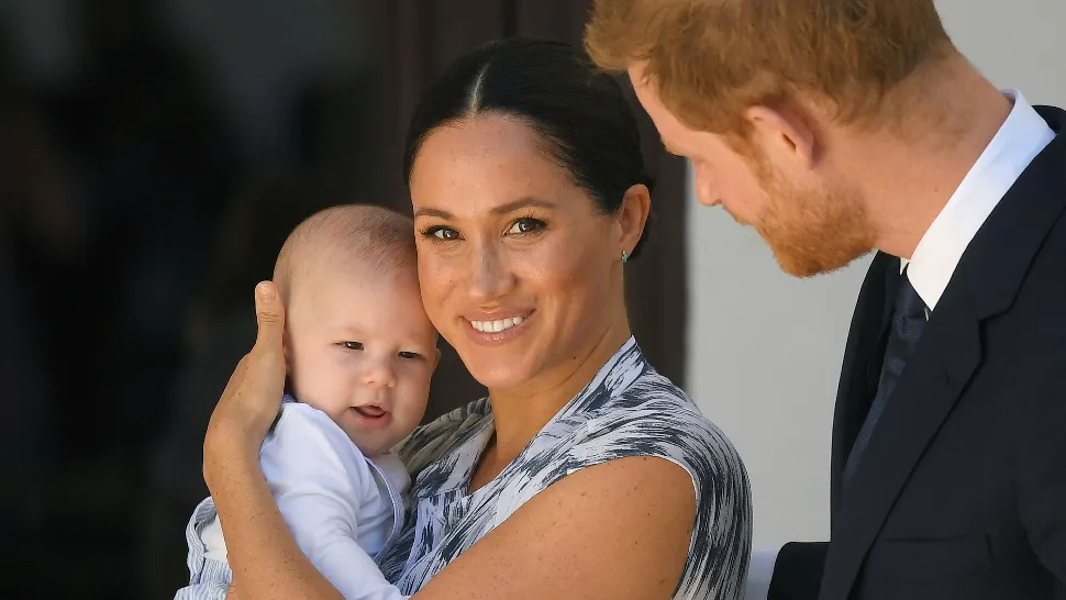 #MEGXIT - Prințul Harry și Meghan Markle se vor muta în Canada 