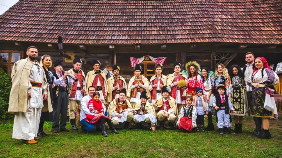VIDEO "Nunta de basm"...sau cum să te căsătorești pe stil rustic