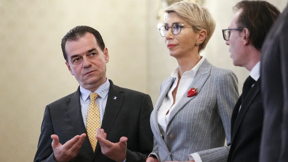 Cîțu îl susține pe Orban și dă vina pe PSD că nu a găsit surse de finanțare pentru creșterea alocațiilor și pensiilor