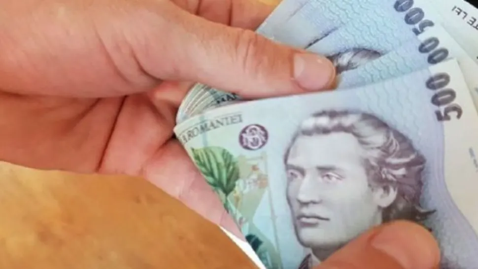 Câte persoane beneficiază de pensii speciale. Cea mai mare este de 18.716 lei