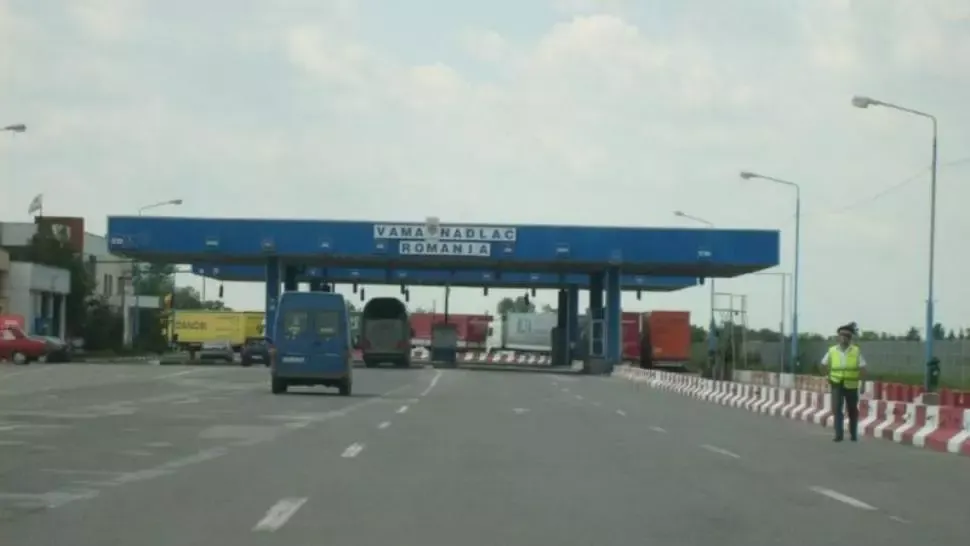 410 persoane din Italia au sosit în România, prin frontiera din Arad